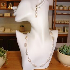 Vintage Artisan Freshwater Pearl Gold Plated Necklace and Earring Set